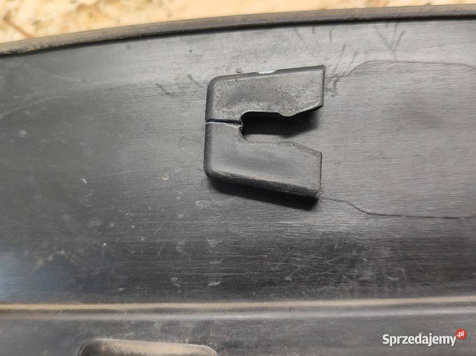 Listwa Drzwi Prawy Przód Kia Sportage V 2125 osobowe Pleszew