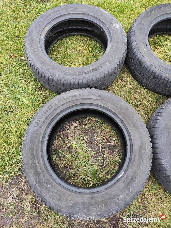 Opony zimowe 22565r17 Uniroyal SUV Samochodowe Rzgów