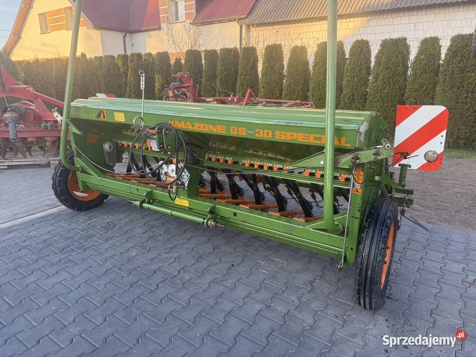 Siewnik do zboża Amazone D8 Special Łomża