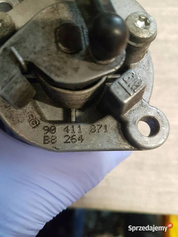 OPEL OMEGA B 25V6 25 V6 PRZEPUSTNICA Turek