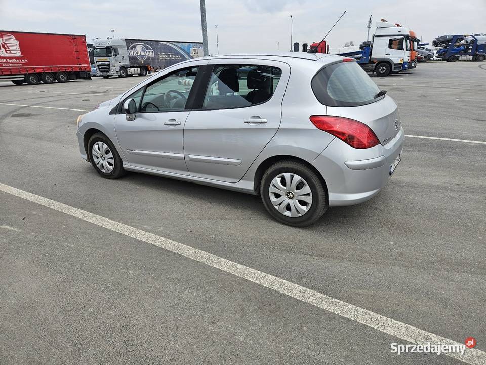 Peugeot 308 2010r 16 hdi 5 drzwi 162 przebieg Kotlin