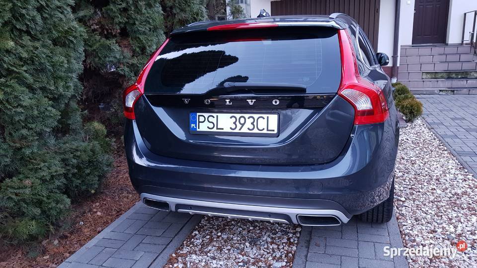 VOLVO V60 20 D 181 104tkm sprzedam