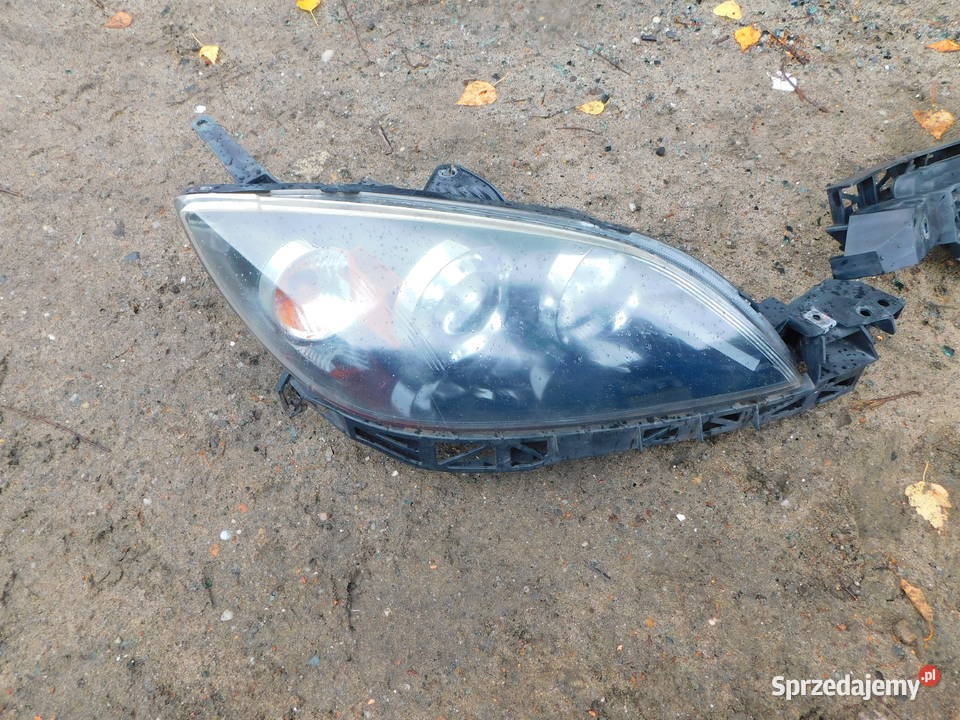 mazda 3 lampa prawa xenon WYSYŁKA Karoseria śląskie Żory