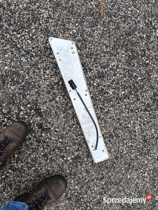 Lampa tył przyczepa kempingowa Kabe Odrowążek