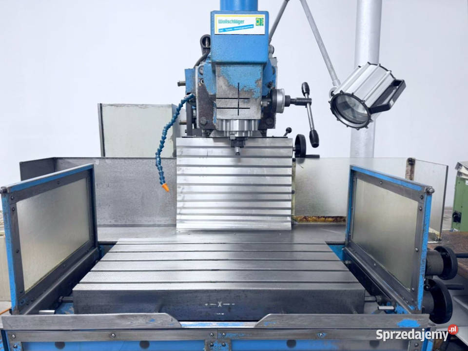 Frezarka uniwersalna AVIA FNE40Z liniały lubuskie Zabór