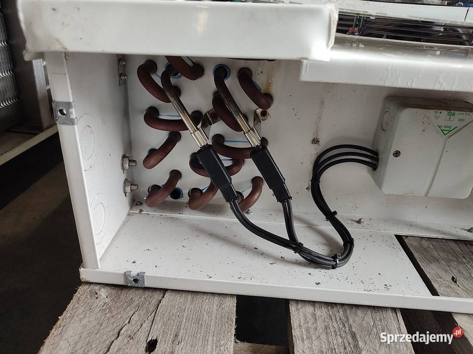 Chłodnica dwustronna Guntner DHF 035B14 3kW 4mm Niedźwiedź