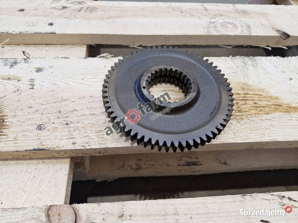 Koło zębate Fendt 939 930 927 822 Byków