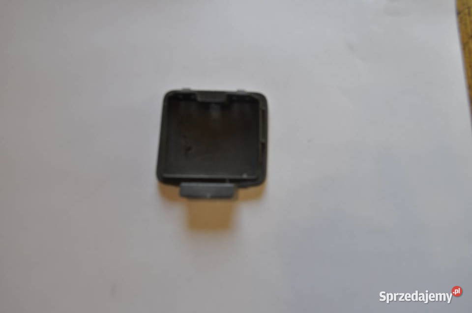 BMW E61 03 ZAŚLEPKA ZDERZAKA PRZÓD 51127060762 Zderzaki