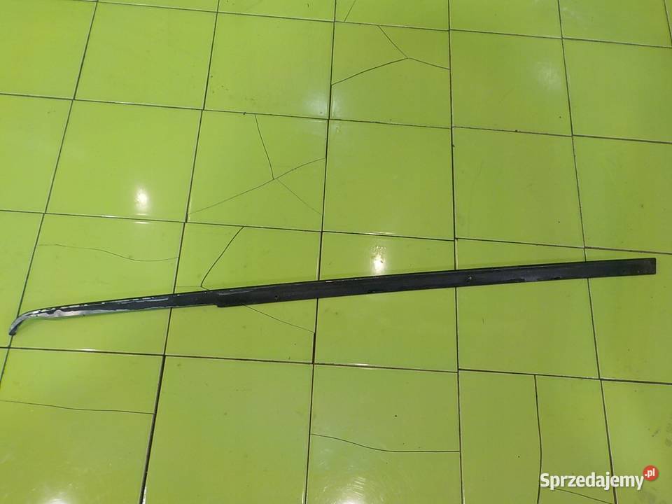 LANCIA BETA 20 B 83r COUPE 2D listwa dachu prawa