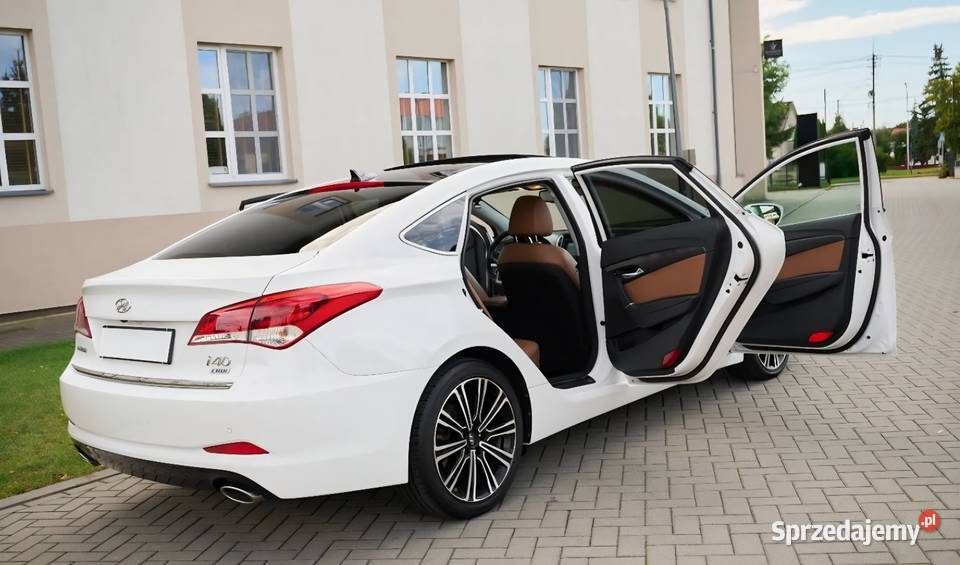 Zamienie na suv minbus hyundai i 40 17 biały