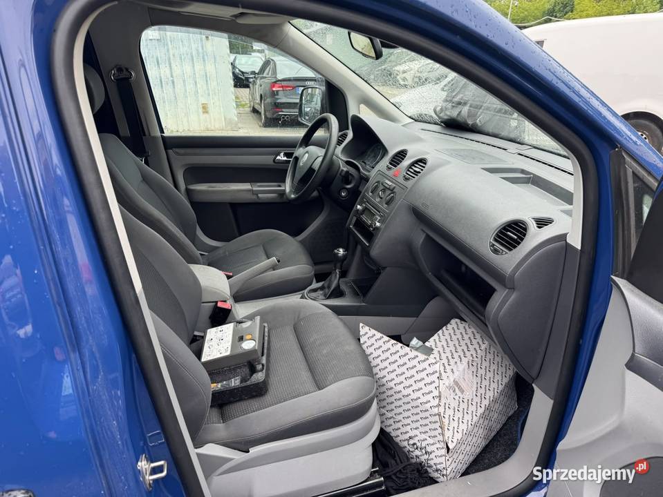 Vw Caddy Maxi 7 osobowy 2010 19 diesel okazja uszkodzony Swarzędz