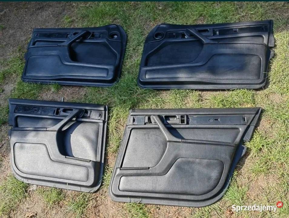 Boczki drzwi BMW E32 osobowe Żory sprzedam