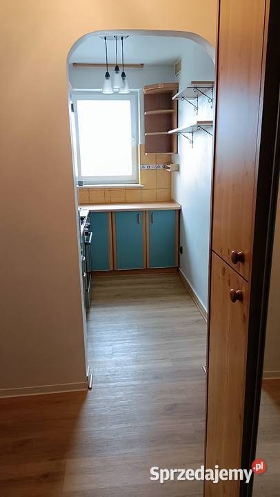 Kawalerka bezpośrednio właściciela 30.59m2 sprzedam