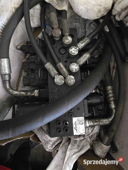 Rozdzielacz do Linde R1401 Godziesze Małe