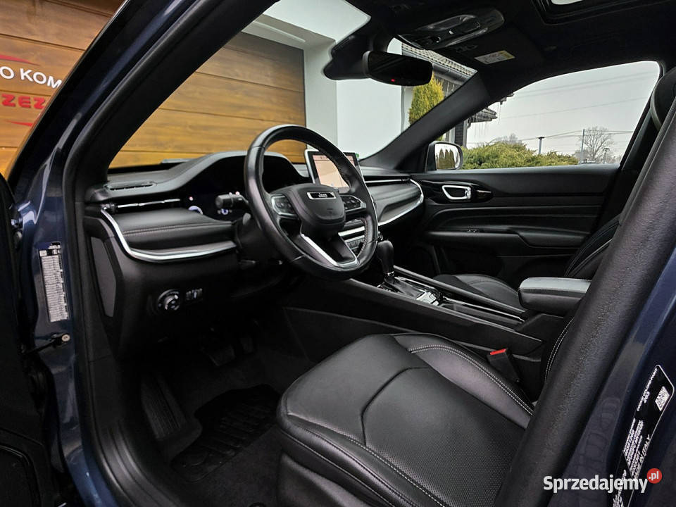 Jeep Commander serwis ASO panorama dach automat Rok produkcji 2021 Rydułtowy