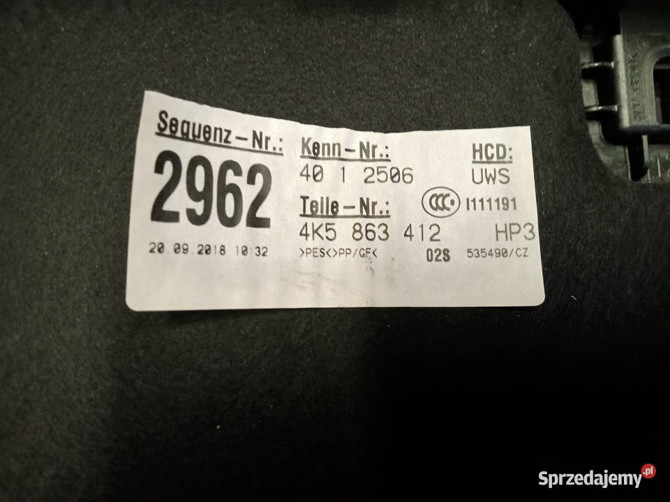 AUDI A6 C8 4K SEDAN ROLETA PRZECIWSŁONECZNA TYŁ Rakoniewice