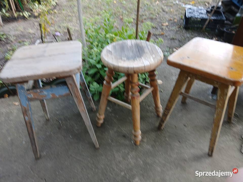 Taborety drewniane do renowacji Warszawa