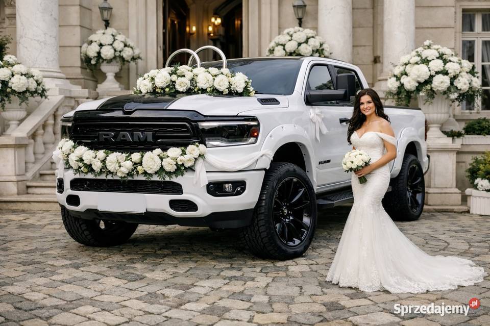 Ram 1500 2023 4x4 57 ETORQUE 401 64 Nowy Dąbrowa Górnicza sprzedam