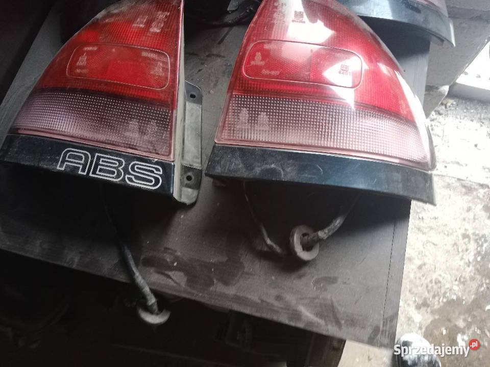 Lampy tylne Mazda 626 osobowe Lampy tylne mazowieckie Wyszków