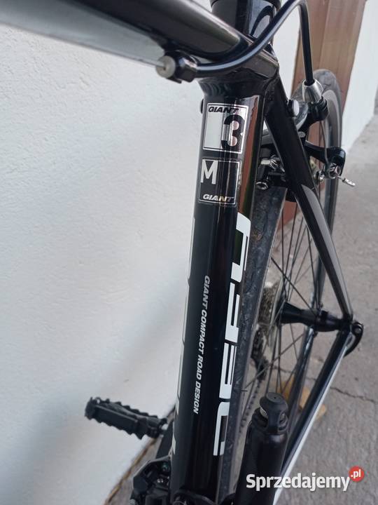 Rower szosowy Giant defy 3