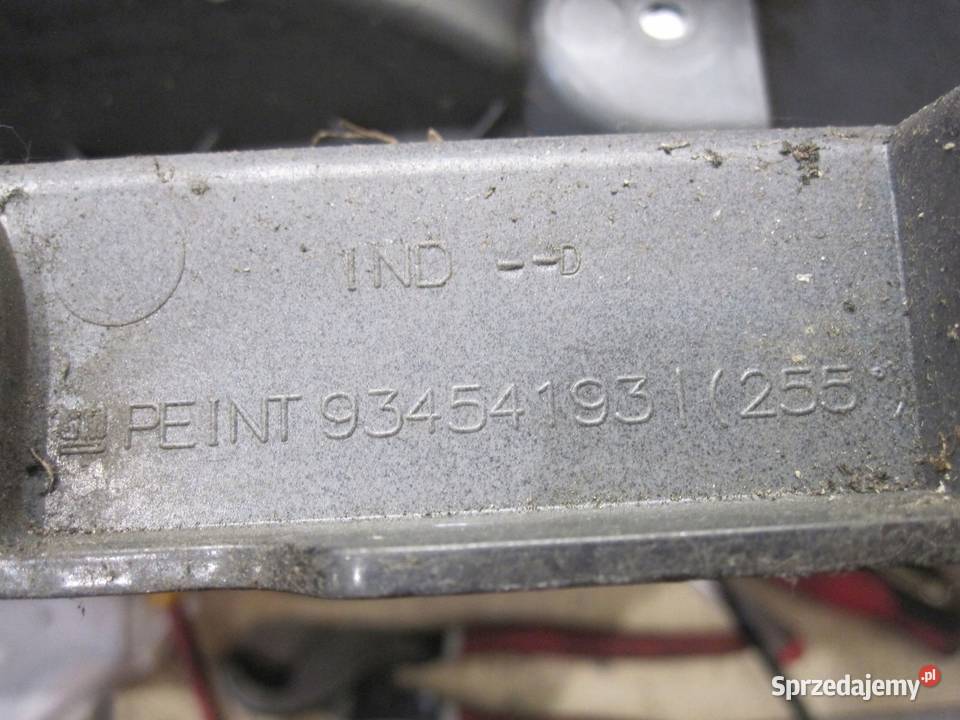 OPEL VIVARO B TRAFIC III 15r obudowa lampy świętokrzyskie Kielce