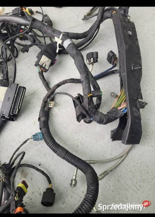 Aprilia TUONO V4 1100 16 wiązka elektryczna Nowy Tomyśl