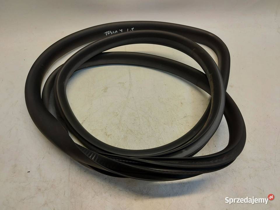 TESLA MODEL Y 2023r Uszczelka drzwi przód lewa Karoseria dolnośląskie