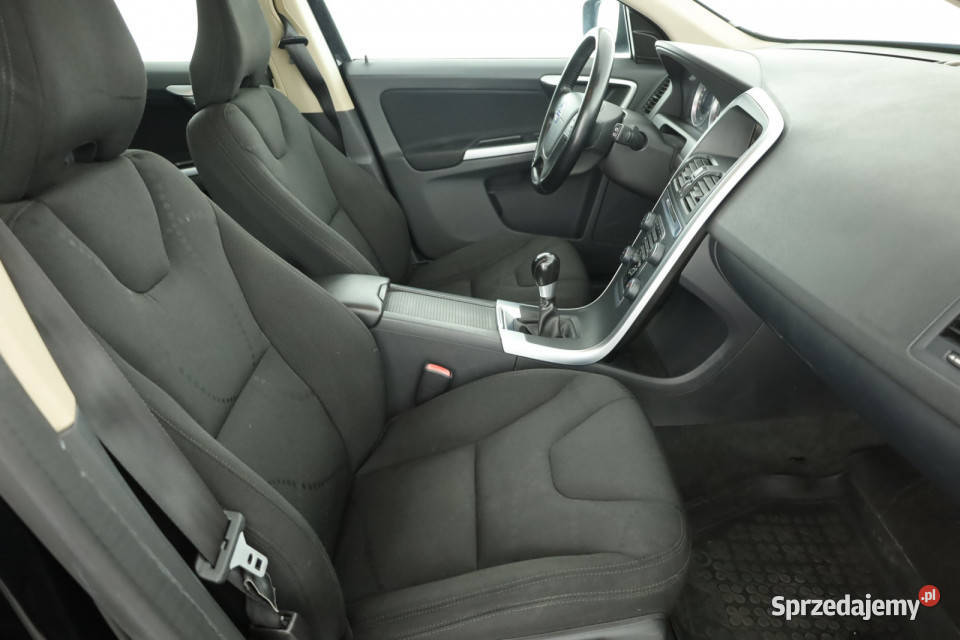 Volvo XC60 D4 nieuszkodzony mazowieckie Piaseczno