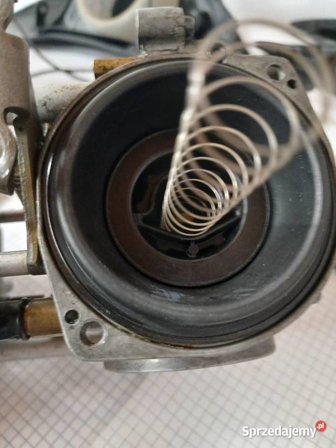 Suzuki GS 500 gaźnik kompletny sprzedam