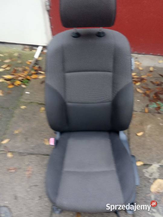 HYUNDAI I30 0712 FOTEL KIEROWCY Fotele i kanapy Kobylnica
