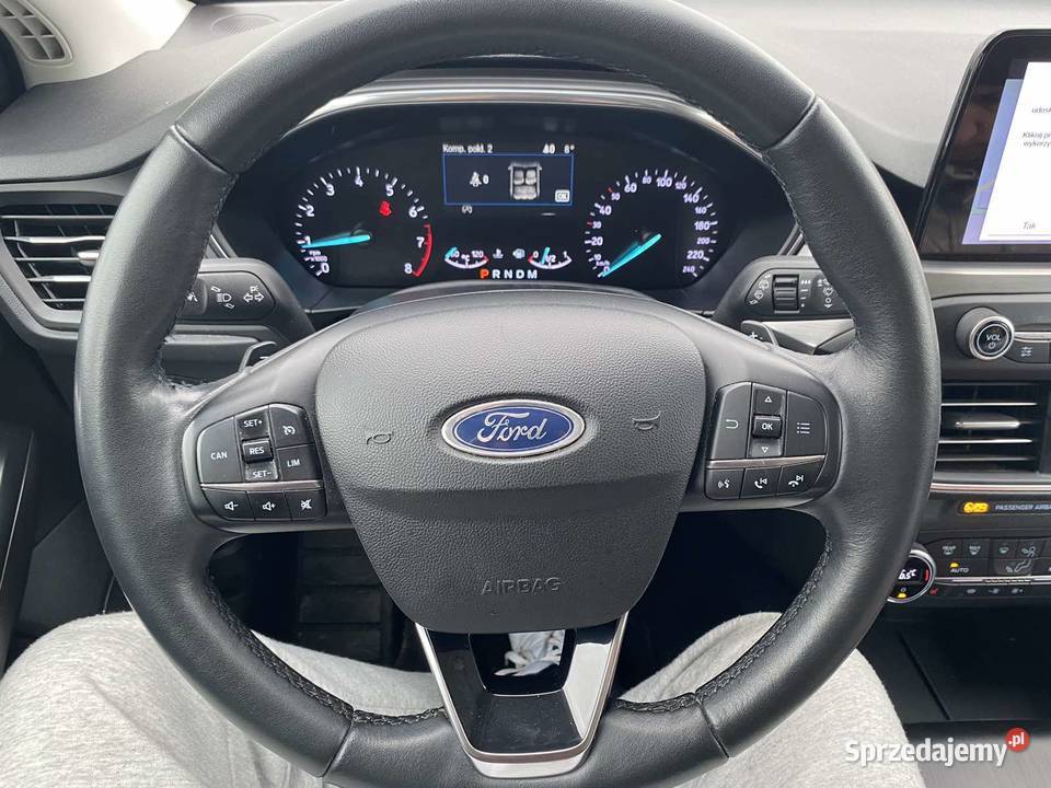 Ford Focus 10 EcoBoost bogatej wersji Dachowa