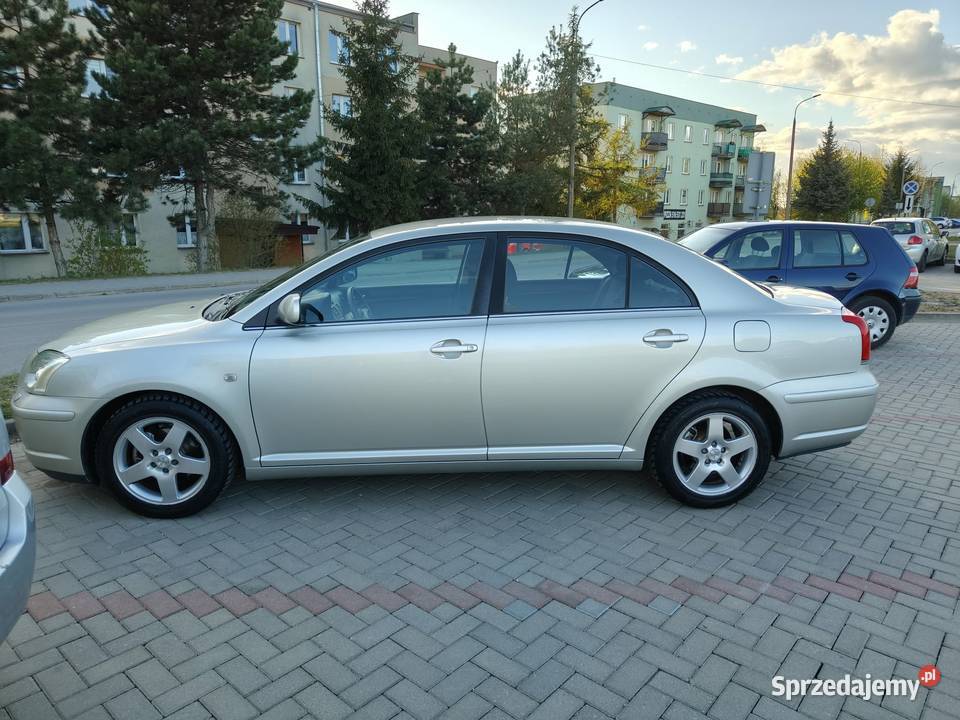 Toyota Avensis Dąbrowa Białostocka