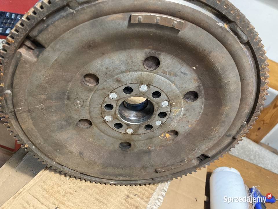 kolo dwumasowe vw audi 19 tdi 038105266k osobowe sprzedam