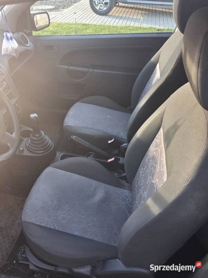 Sprzedam ford fiesta 13 2007 benzyna Nowe Oborzyska