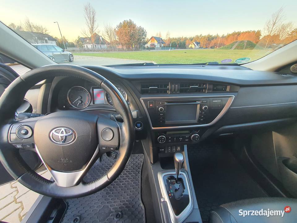 Toyota Auris Kombi 16 elektrochrom. lusterko wst. Skaryszew