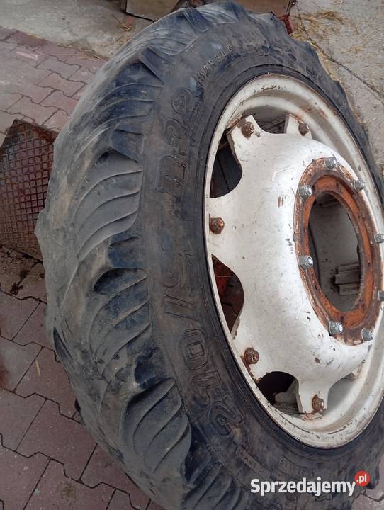 Koła wąskie news Holland Case John Deere Opony rolnicze Kędzierzyn-Koźle