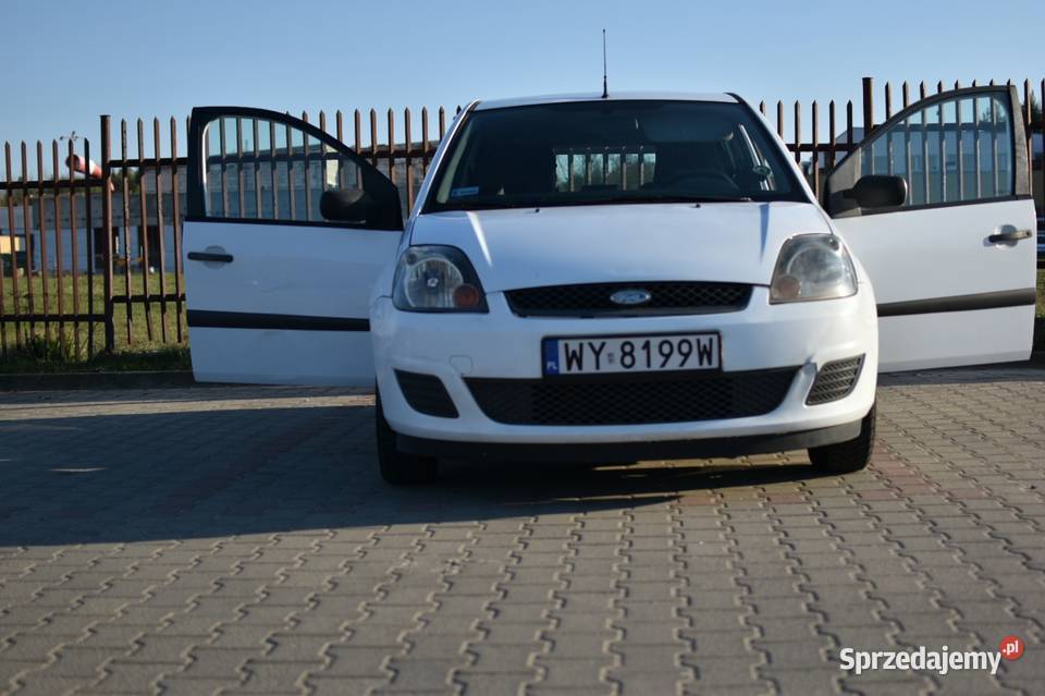 Sprzedam Forda Fiestę MK6 z 2008 roku 260000km Starachowice