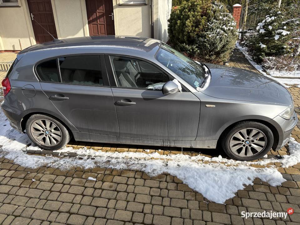 BMW seria 1 20 benzyna 2009r