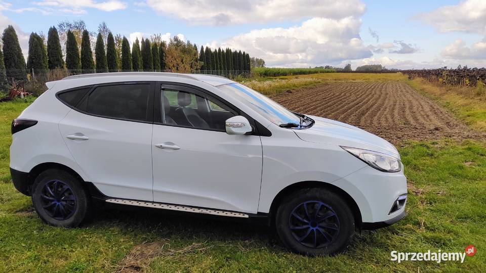 Hyundai ix35 2010r 16 benzyna 135 bogate nieuszkodzony