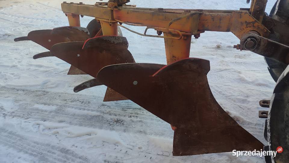 Pług 3 skibowy Unia Grudziądz Pługi mazowieckie Białobrzegi