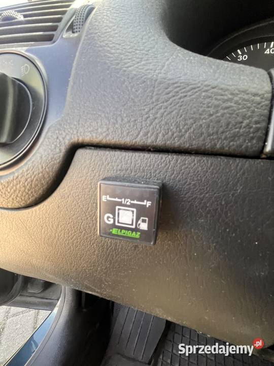 Vw Golf 16 lpg nieuszkodzony Orchowo sprzedam