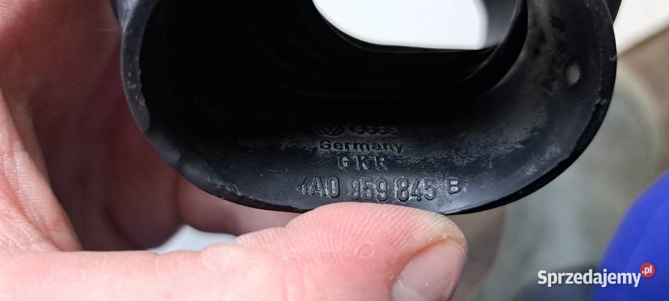 Przelotka gumowa drzwi 4A0959845B Audi 100 A6 C4 Pozostałe Luzino sprzedam