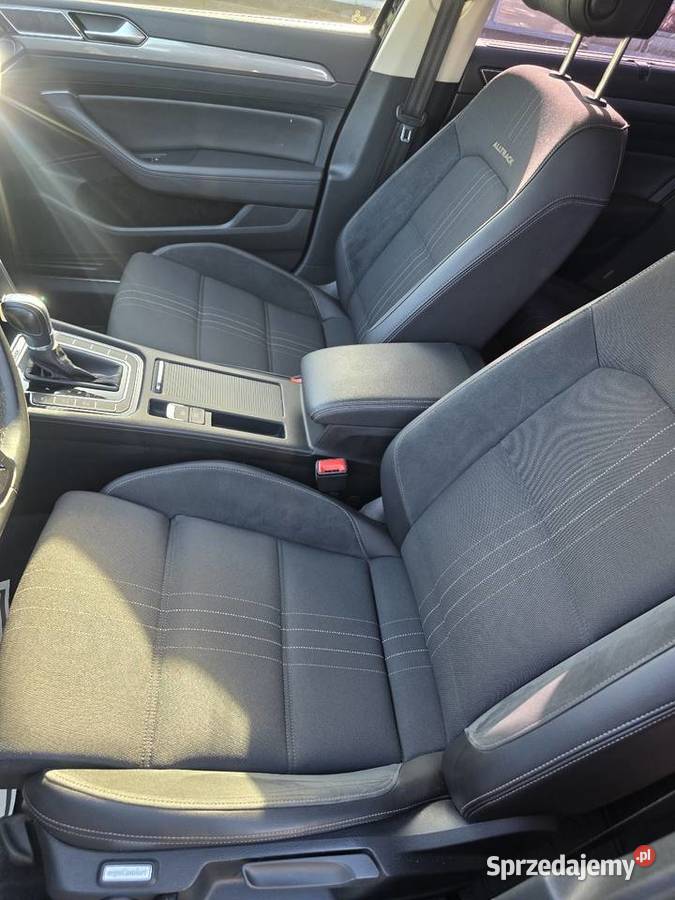 Vw Passat B8 Alltrack 20 TDI DSG 4MOTION światła przeciwmgielne sprzedam