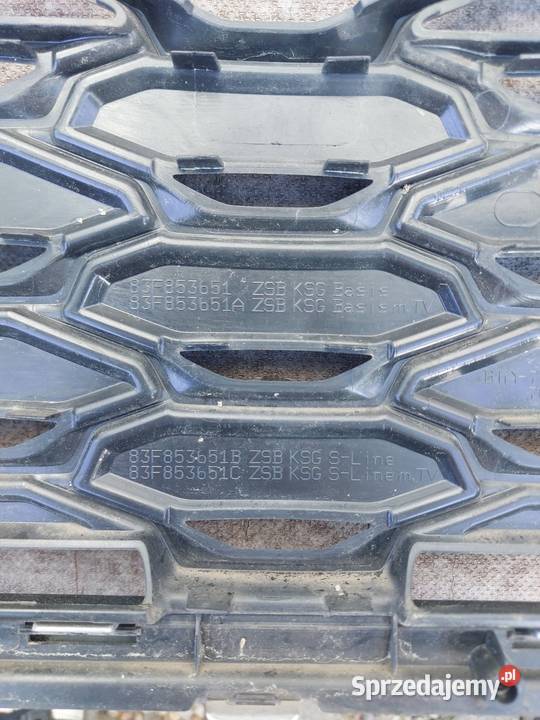 Audi Q3 SLine 83A Chrom grill atrapa 83F853651A pomorskie Wejherowo