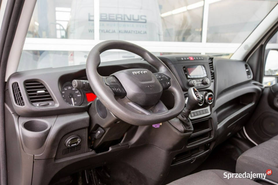 Iveco Daily L3H2 35S14 Automat ŚREDNI Hak 3500 sprzedam