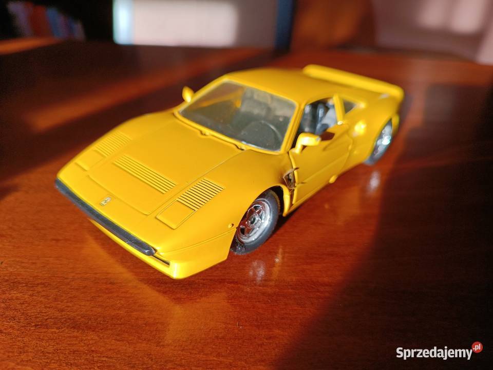 Model samochodu Ferrari 288 GTO Scala 124 Stan Szczyrk sprzedam