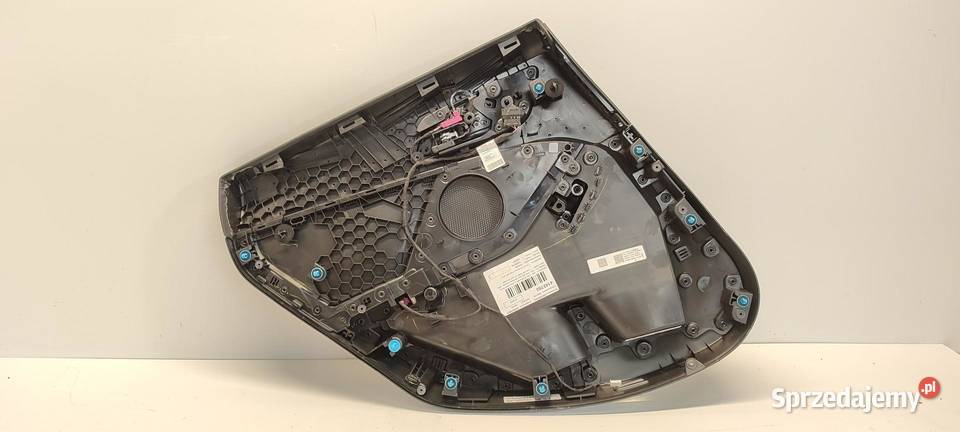 BMW F44 218I BOCZEK DRZWI PRAWY TYŁ 9418360 sprzedam