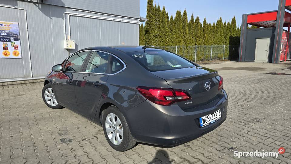 Opel Astra J 16 116 LPG SUPER STAN tempomat