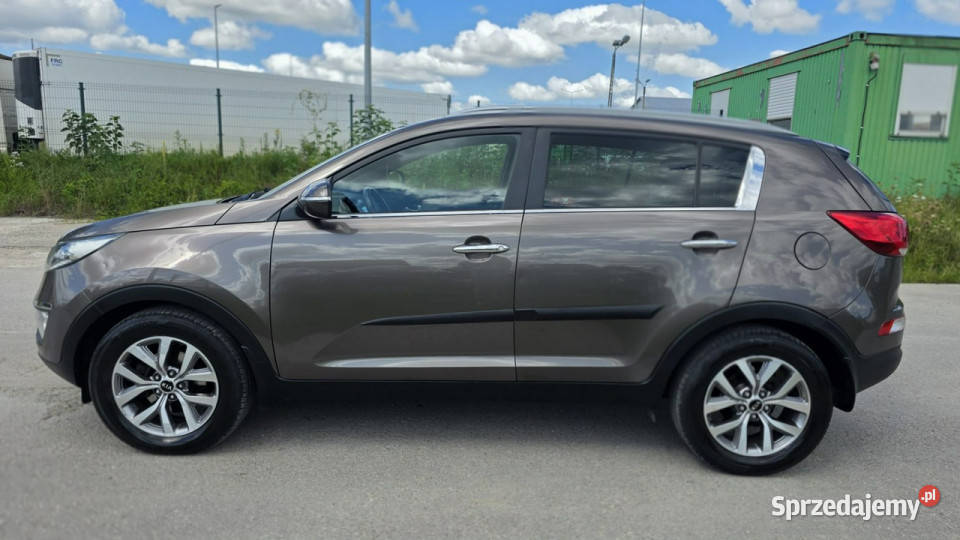 Kia Sportage LEDy Climatronic duza navi salon benzyna sprzedam