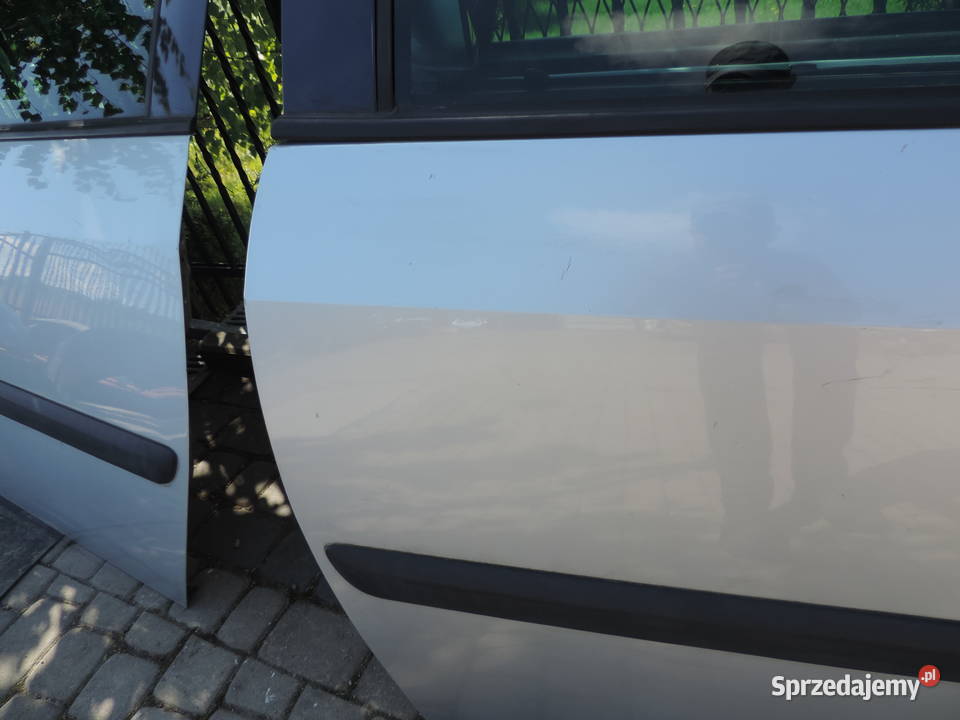 CITROEN C8 PEUGEOT 807 DRZWI PRAWE TYŁ TYLNE osobowe Nowy Sącz